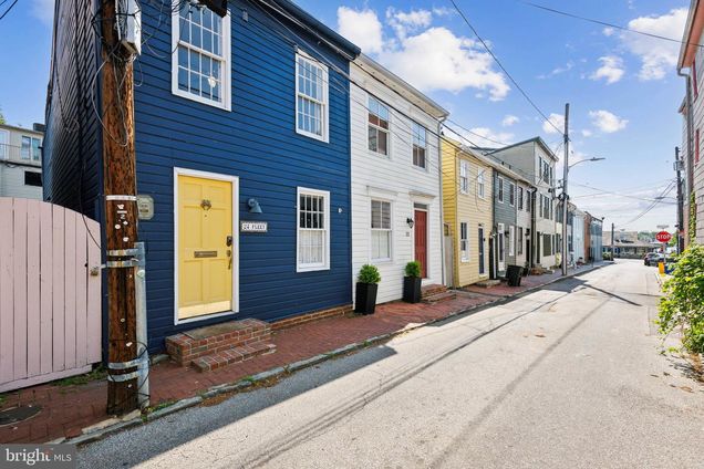 24 Fleet Street ANNAPOLIS, MD Townhouse Sold - Photo 1 of 32. Opens carousel modal