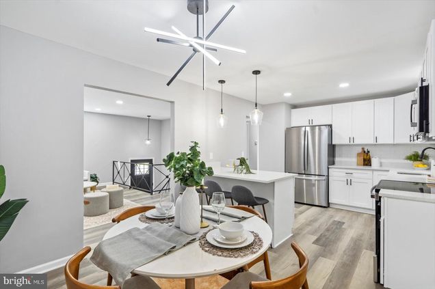 404 Edgemere Drive ANNAPOLIS, MD House Active - Photo 1 of 50. Opens carousel modal