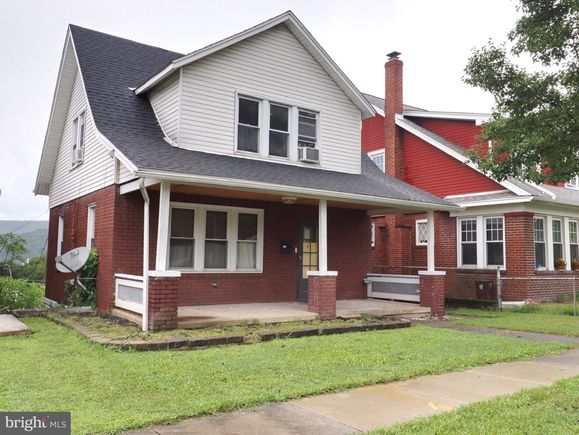 517 Hill Top Drive CUMBERLAND, MD House Active - Photo 1 of 18. Opens carousel modal