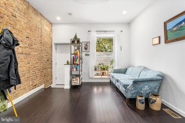 435 E 27th Street E BALTIMORE, MD Townhouse Sold - Photo 1 of 32. Opens carousel modal