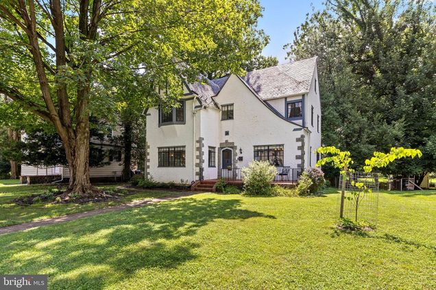 502 Nottingham Road BALTIMORE, MD House Active - Photo 1 of 40. Opens carousel modal