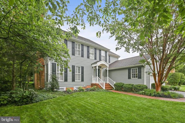 4 Old Elm Court LUTHERVILLE TIMONIUM, MD House Sold - Photo 1 of 42. Opens carousel modal