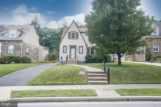 616 Warwick Road
