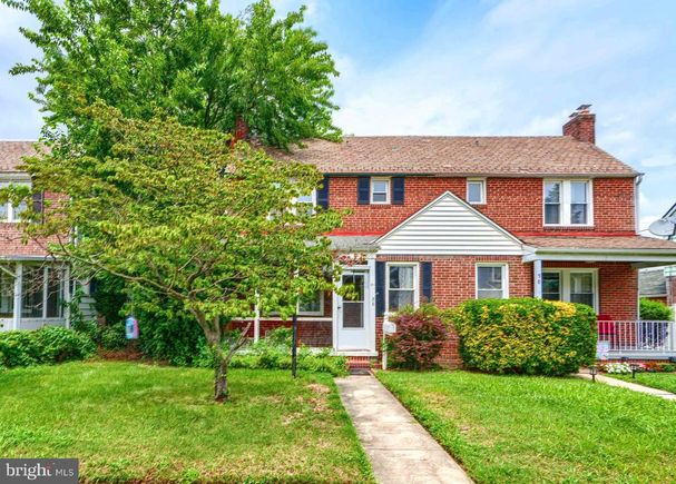 56 Yorkway BALTIMORE, MD Townhouse Active - Photo 1 of 34. Opens carousel modal