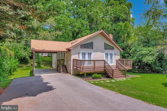 414 Grover Lane LUSBY, MD House Active - Photo 1 of 41. Opens carousel modal