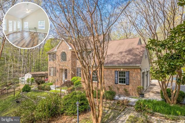 3055 Blackberry Lane
