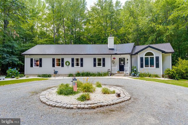 928 Irishtown Road NORTH EAST, MD House Active - Photo 1 of 76. Opens carousel modal