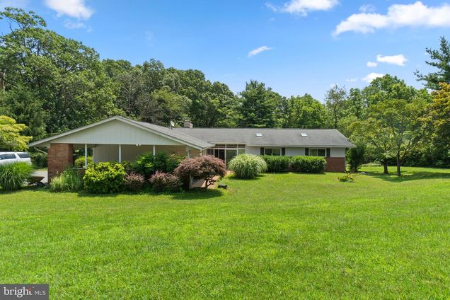6411 Ridge Road
