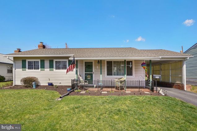 905 Young Place FREDERICK, MD House Sold - Photo 1 of 29. Opens carousel modal