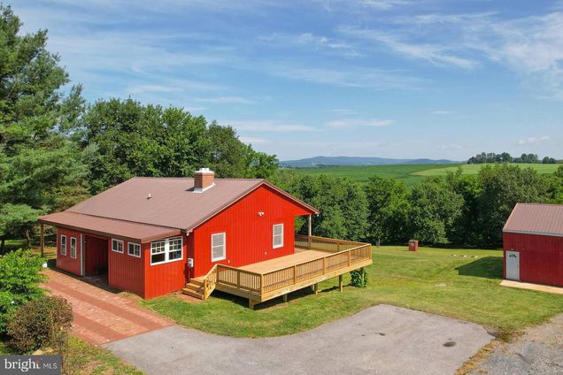 7820 Myersville Road MIDDLETOWN, MD House Active - Photo 1 of 60. Opens carousel modal