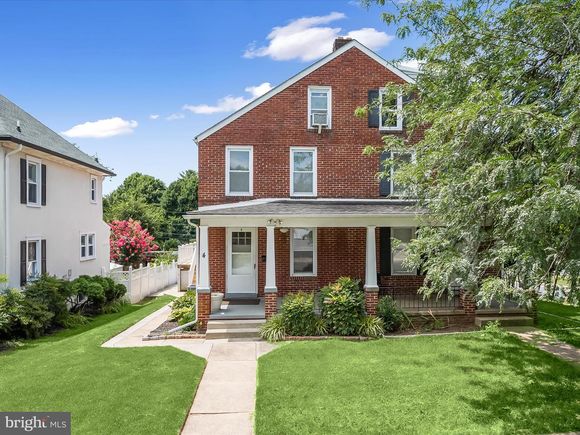 4 W 12th Street FREDERICK, MD Townhouse Active - Photo 1 of 56. Opens carousel modal