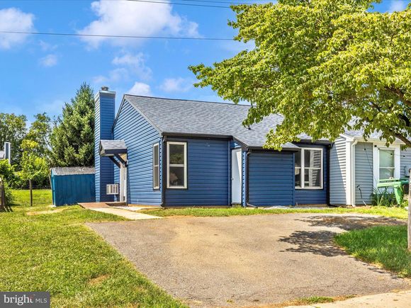 823 Chadwick Circle