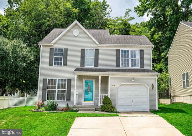 1005 Searay Court ABINGDON, MD House Active - Photo 1 of 38. Opens carousel modal
