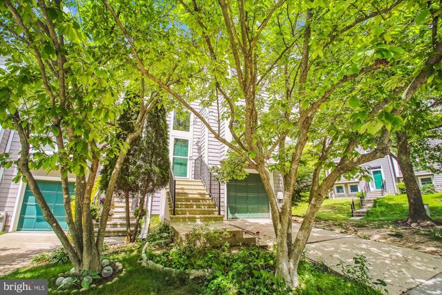 7814 Old Litchfield Lane ELLICOTT CITY, MD Townhouse Sold - Photo 1 of 66. Opens carousel modal