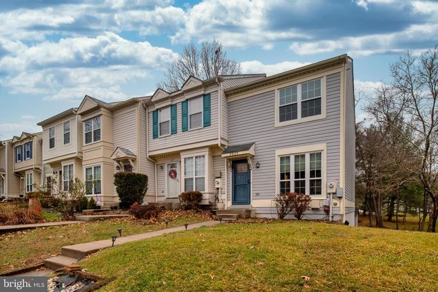 9625 Lambeth Court COLUMBIA, MD Townhouse Active - Photo 1 of 25. Opens carousel modal