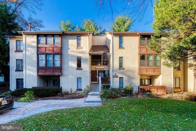 Shadow Oaks - 9627 White Acre Road Unit A4 COLUMBIA, MD Apartment Active - Photo 1 of 18. Opens carousel modal