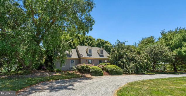 25285 Foxchase Drive CHESTERTOWN, MD House Sold - Photo 1 of 38. Opens carousel modal