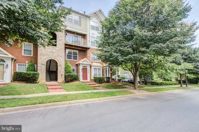 305 Prettyman Drive Unit 85 ROCKVILLE, MD Condo Active - Photo 1 of 39. Opens carousel modal