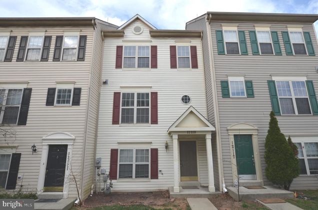 12119 Amber Ridge Circle GERMANTOWN, MD Townhouse Active - Photo 1 of 35. Opens carousel modal