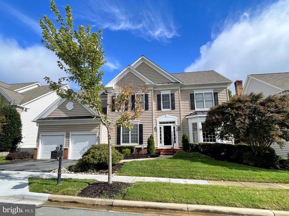 416 Long Trail Terrace ROCKVILLE, MD House Active - Photo 1 of 60. Opens carousel modal