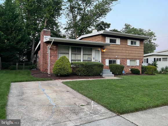 405 Farragut Avenue