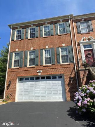 122 Winter Walk Drive GAITHERSBURG, MD Townhouse Active - Photo 1 of 22. Opens carousel modal