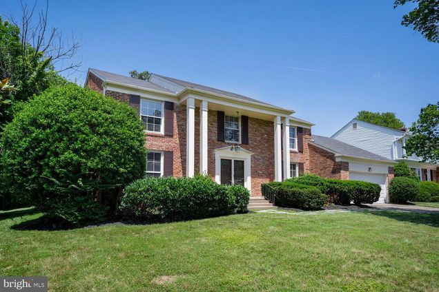 11124 Hunt Club Drive