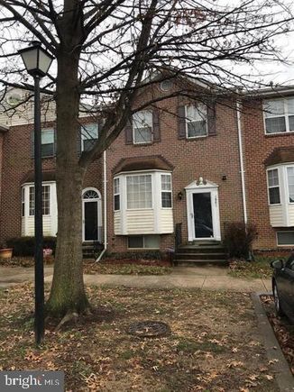 5862 E Boniwood Turn CLINTON, MD Townhouse Active - Photo 1 of 9. Opens carousel modal