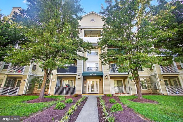 14100 Farnsworth Lane Unit 2406