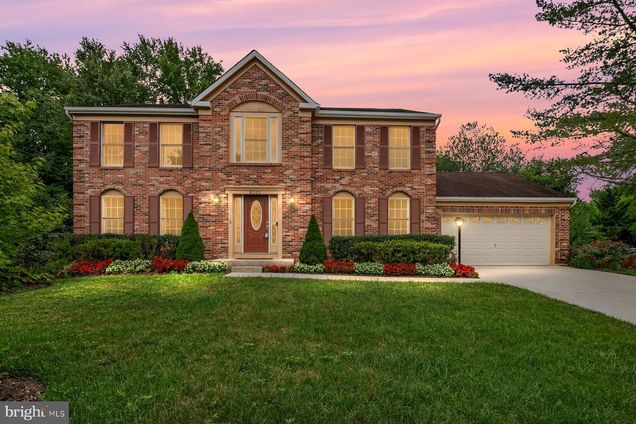 8101 Blake Court