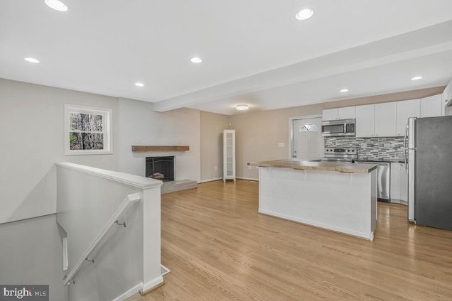 1116 Ute Way CAPITOL HEIGHTS, MD House Active - Photo 1 of 44. Opens carousel modal