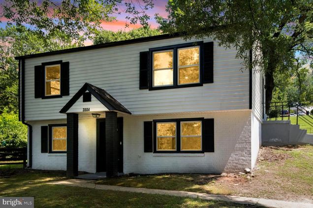 3604 Halloway N UPPER MARLBORO, MD House Active - Photo 1 of 29. Opens carousel modal