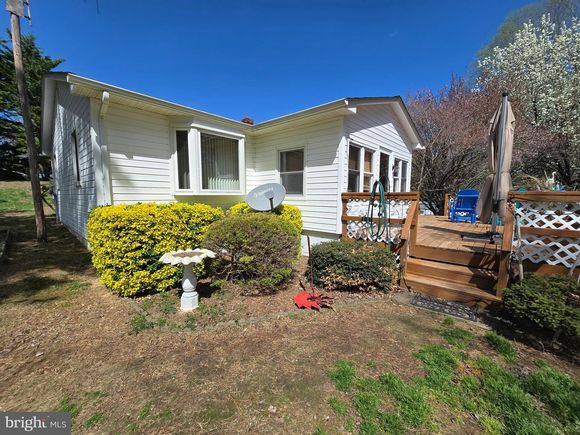 18631 Cherryfield Road DRAYDEN, MD House Sold - Photo 1 of 45. Opens carousel modal
