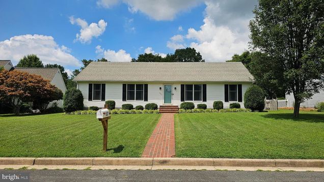 507 Decatur Place EASTON, MD House Active - Photo 1 of 29. Opens carousel modal