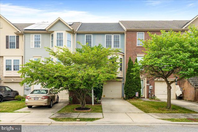 1228 Garst Court HAGERSTOWN, MD Townhouse Sold - Photo 1 of 38. Opens carousel modal