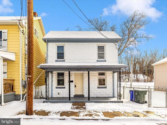 474 Mitchell Avenue HAGERSTOWN, MD House Sold - Photo 1 of 49. Opens carousel modal