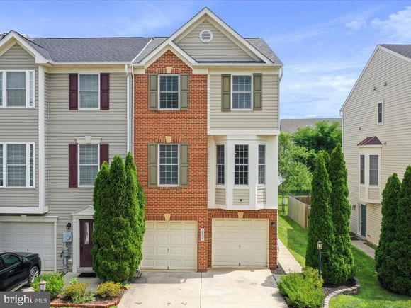 18317 Roy Croft Drive HAGERSTOWN, MD Townhouse Active - Photo 1 of 38. Opens carousel modal