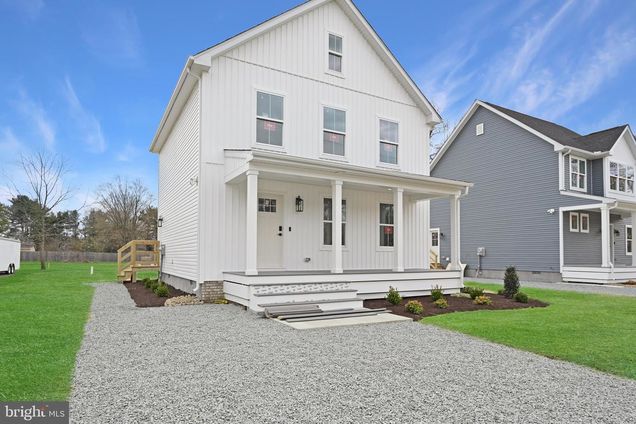 107 Highland Avenue DELMAR, MD House Active - Photo 1 of 18. Opens carousel modal