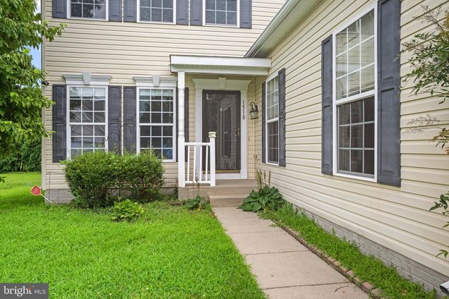 1518 Anchors Way