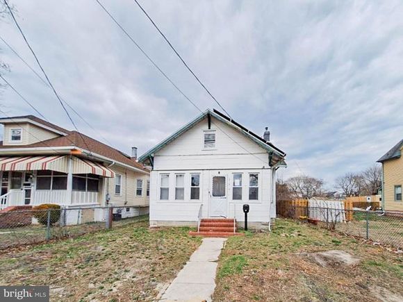 312 W Bayview Avenue
