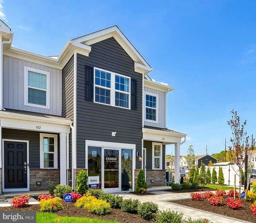 216 Hermosa Drive