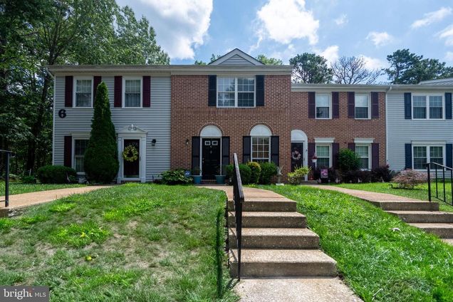 41 Seneca Drive ABSECON, NJ Townhouse Active - Photo 1 of 17. Opens carousel modal