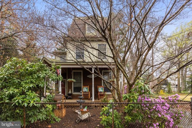 225 Van Kirk Street BEVERLY, NJ House Sold - Photo 1 of 28. Opens carousel modal