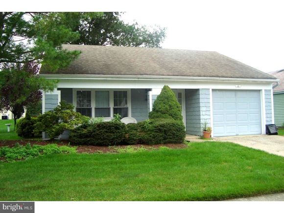 22 Pulham Lane SOUTHAMPTON, NJ House Sold - Photo 1 of 30. Opens carousel modal