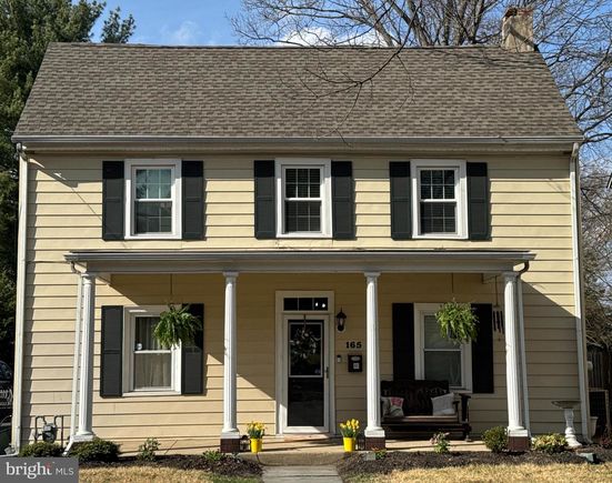165 Warren Street BEVERLY, NJ House Sold - Photo 1 of 26. Opens carousel modal
