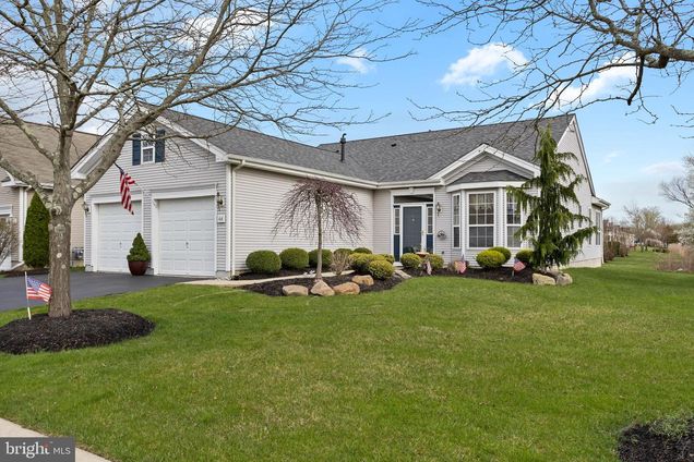 44 Fitzgerald Lane COLUMBUS, NJ House Sold - Photo 1 of 28. Opens carousel modal