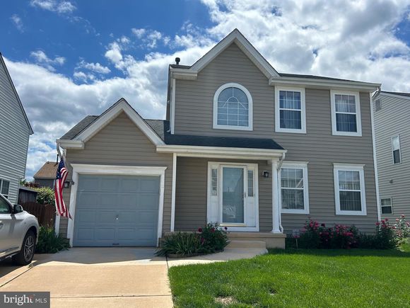 21 Fieldcrest Drive WESTAMPTON, NJ House Sold - Photo 1 of 71. Opens carousel modal