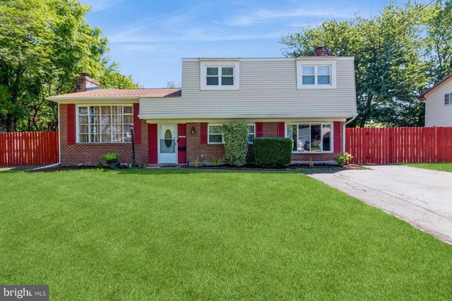 738 Woodlane Road