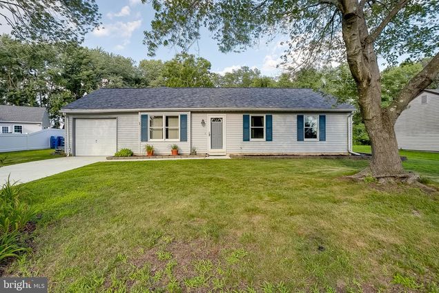 123 Wyndmere Road MARLTON, NJ House Active - Photo 1 of 31. Opens carousel modal