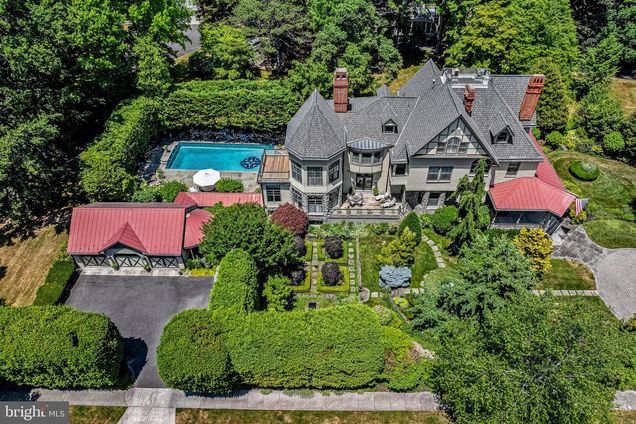 500 Chester Avenue MOORESTOWN, NJ House Active - Photo 1 of 99. Opens carousel modal
